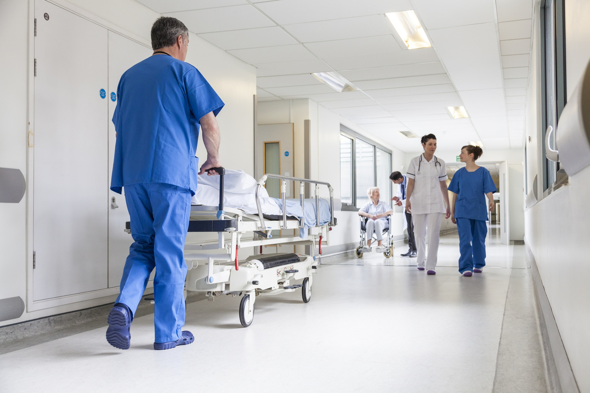 Doi pacienţi fugiţi din spitalul de psihiatrie au fost capturaţi după două ore