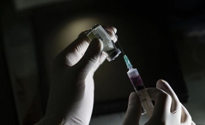 Doi români au murit de Covid după ce li s-a administrat prima doză de vaccin. Aveau mai multe comorbiditati