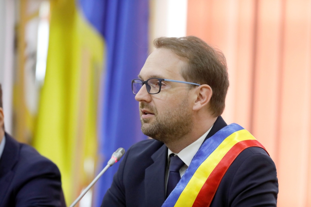 Dominic Fritz nu plănuiește să demisioneze din funcția de primar, după adoptarea controversatei legi care îl elimină din funcție: "Am fost ales de oamenii din Timișoara"