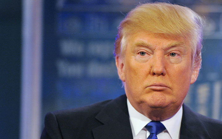 Donald Trump a folosit Steaua lui David intr-un mesaj in care o ataca pe Hillary Clinton