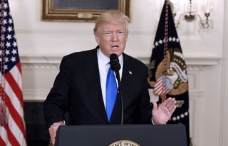 Donald Trump ameninţă Iranul că 