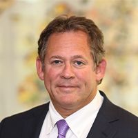 Donald Trump vrea să pună un șef de la BlackRock pentru funcția de președinte al Federal Reserve