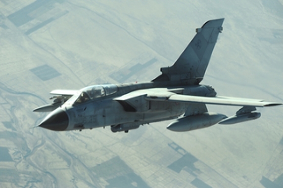 Doua rachete au cazut dintr-un avion din greseala