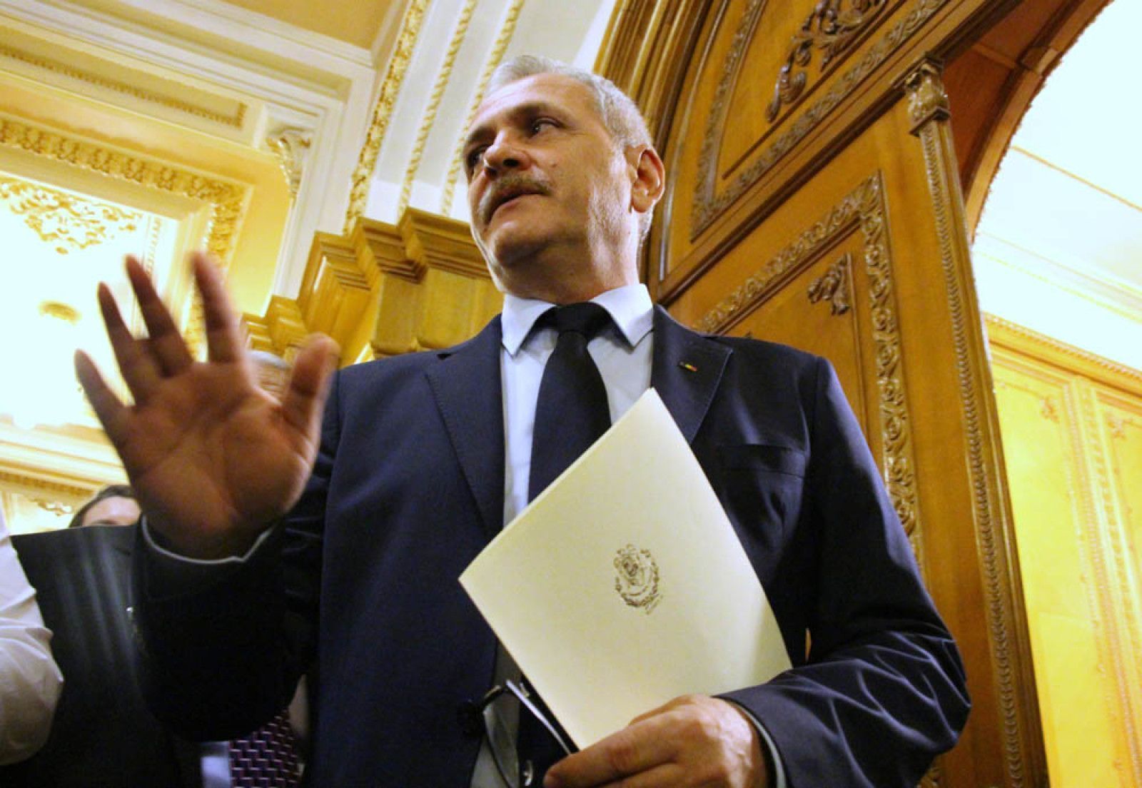 Dragnea ia la mișto raportul ministrului Justiției: