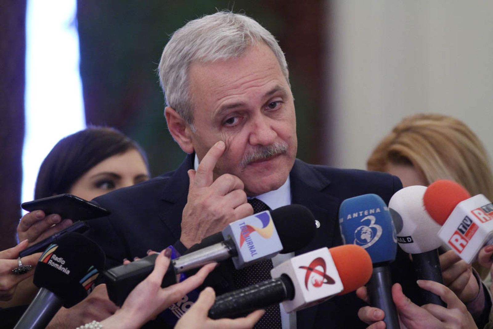 Dragnea nu mai vrea să conducă Comisia de anchetă