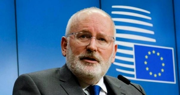 Drumul lui Timmermans catre presedintia Comisiei Europene, blocat de Grupul de la Visegrad