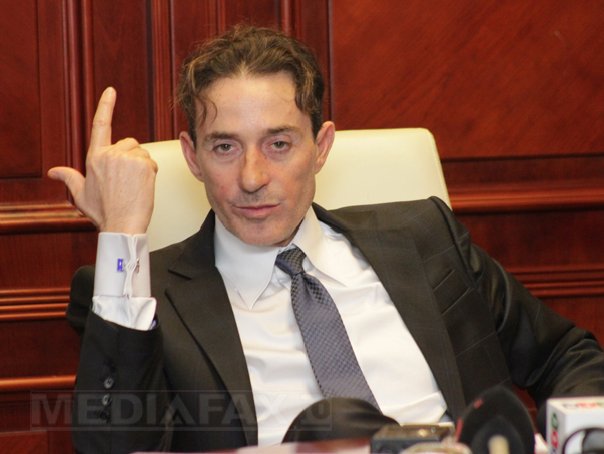 După 9 ani de procese, Radu Mazăre, condamnat la patru ani cu suspendare. Nicuşor Constantinescu a primit trei ani cu suspendare