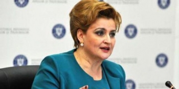 După masacrarea pădurilor, ministrul Gavrilescu de la Mediu a trecut la urși