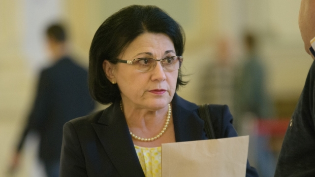 Ecaterina Andronescu propune o nouă reformă în învăţământ. Ministrul Educaţiei vrea bacalaureat diferenţiat