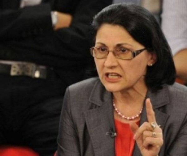 Ecaterina Andronescu: