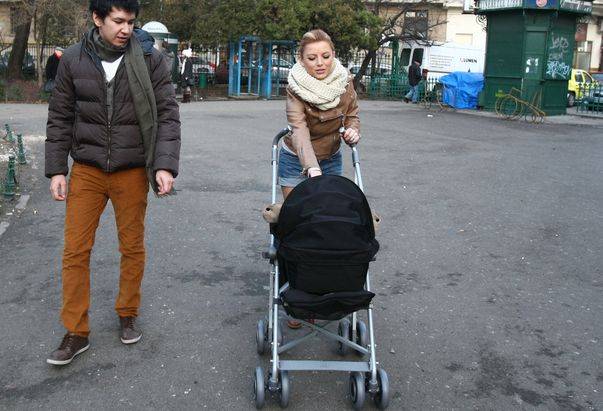 Elena Gheorghe și soțul ei au avut accident de mașină în Bistrița