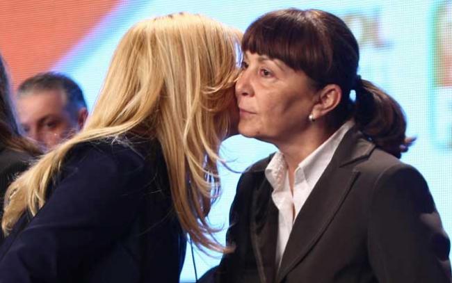 Elena Udrea sugerează că Monica Macovei este omul serviciilor secrete