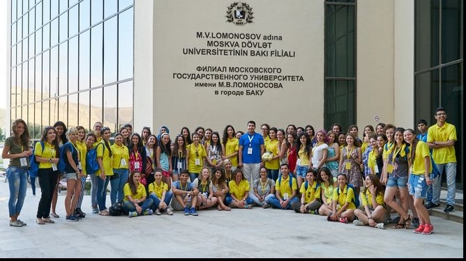Elevii români, patru medalii, locul întâi în Europa şi locul şase în lume, la Olimpiada de Chimie