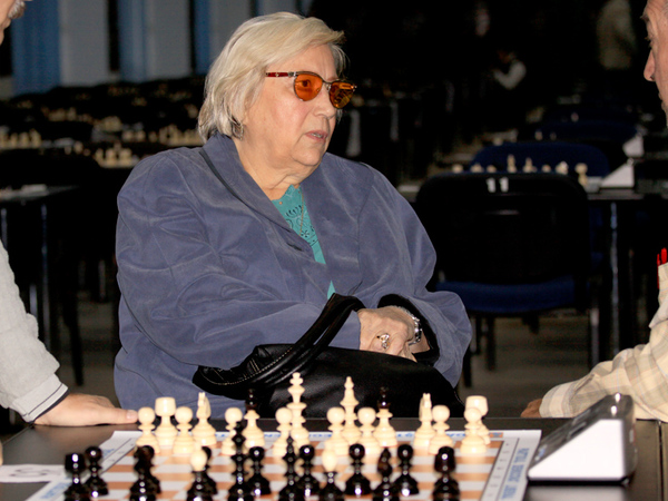 Elisabeta Polihroniade a fost decorată post-mortem de Klaus Iohanis
