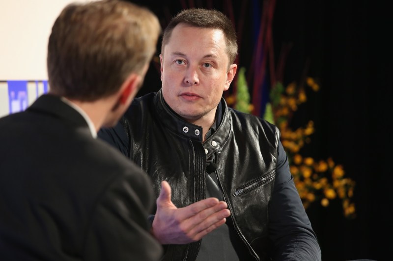 ELON MUSK, acuzat de FRAUDĂ în SUA, după ce i-a indus în eroare pe investitori cu delistarea Tesla