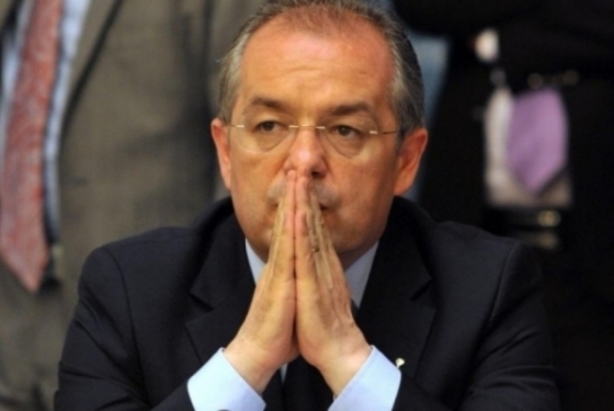 Emil Boc, la un pas sa fie LINSAT