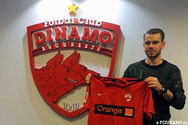 Eric BICFALVI a semnat cu Dinamo. Cifrele mijlocașului