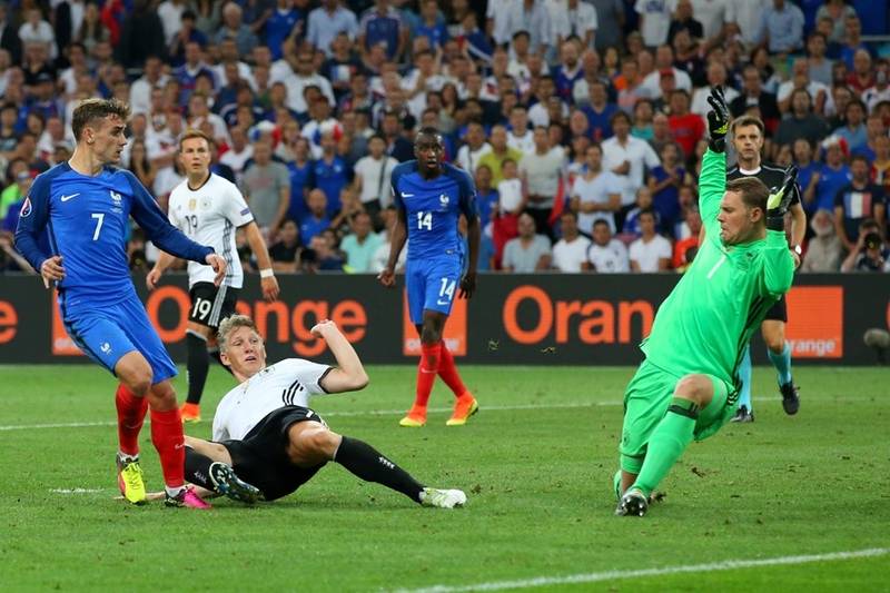 Euforie în Franţa, după ce echipa naţională a ajuns în finala EURO 2016