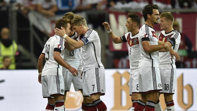 Euro 2016. Germania a făcut spectacol cu Polonia, Danemarca nu a trecut de Albania. Rezultate din preliminariile Campionatului European