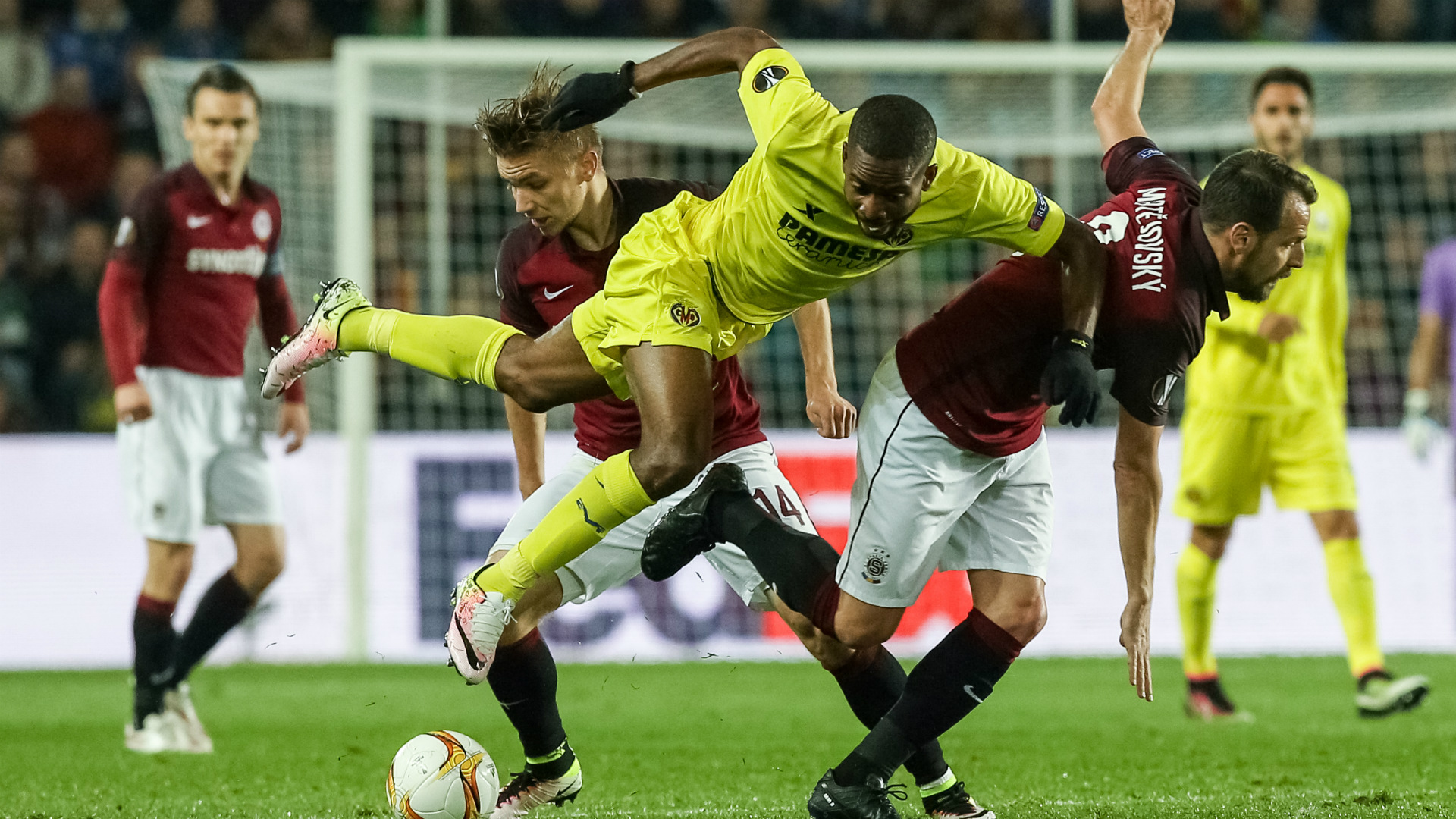 Europa League. Villarreal, în semifinale. Fatai a pasat decisiv la primul gol al Spartei Praga / VIDEO