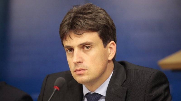 Europarlamentarul PSD Catalin Ivan, mesaj pentru Liviu Dragnea: Ii solicit sa renunte la atacurile jenante. Este ultimul indreptatit sa il atace pe Victor Ponta