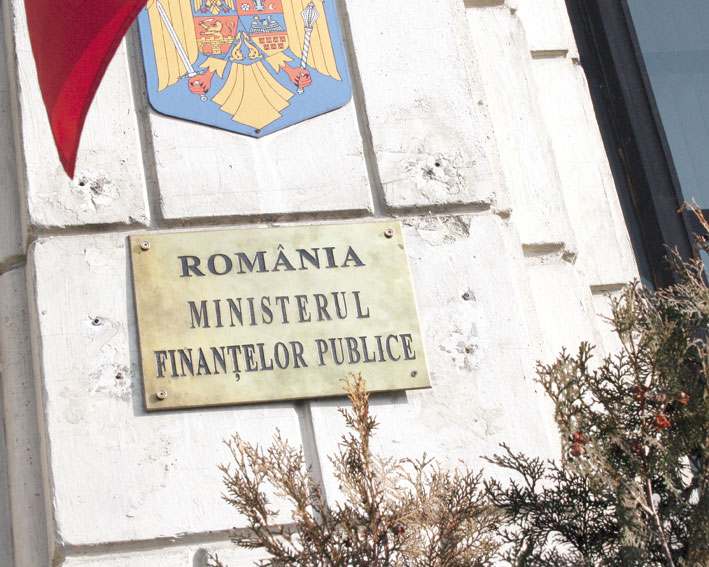 Excedentul bugetar a ajuns la 0,6% din PIB dupa primul semestru; incasarile din TVA, in crestere cu 18,3%