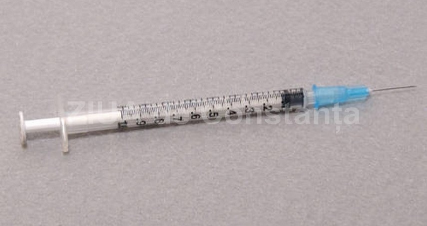 Există suficiente doze de vaccin antirujeolă în toată ţara. Ce se întâmplă cu serul hexavalent