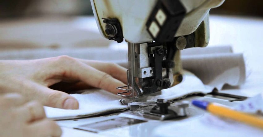 Experții au identificat 3 tendințe în industria de îmbrăcăminte care continuă și în 2022