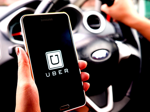 Experienţă traumatizantă pentru o femeie care a călătorit un un şofer Uber: „Un gest neaşteptat. Un gest dezgustător