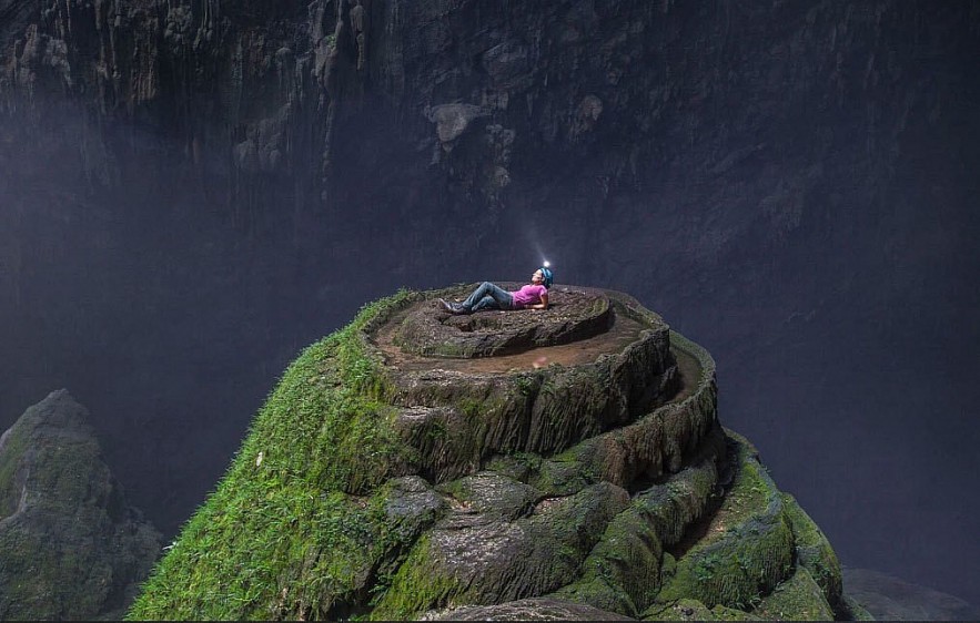 Explorați cea mai mare peșteră din lume - Son Doong!