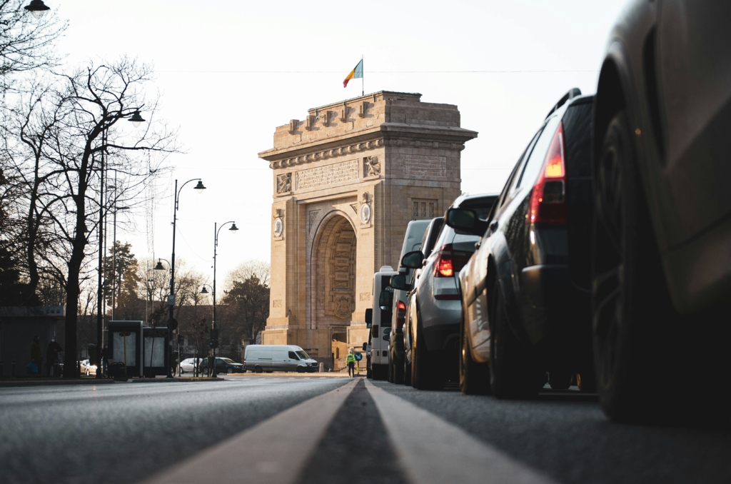 Explozia tarifelor la polițele RCA. Cât de mult ar putea crește din iulie și cum au evoluat prețurile în ultimii 5 ani: „Mulți români nu-și vor mai putea permite o mașină