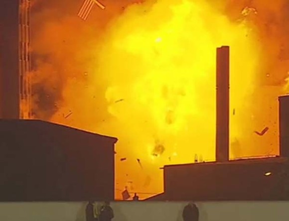 Explozie la o fabrică de pâine din Braşov în timpul unui meci de fotbal. Cel putin sase raniti grav