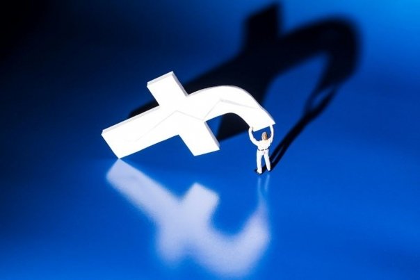 Facebook a anuntat ce a cauzat problemele tehnice majore de miercuri