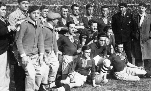 Federația Română de Fotbal a împlinit 86 de ani. Cu ce se mândrește forul condus de Burleanu