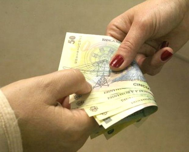 Femeile dintr-o comună gorjeană primesc 2.500 de lei ca sa ramana insarcinate