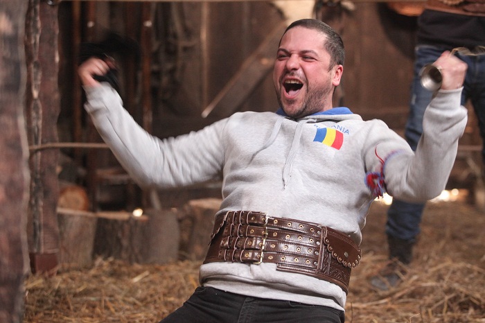Ferma Vedetelor. Augustin Viziru se ia de Vica Blochina și după întoarcerea la civilizație