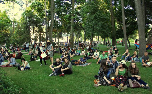Festivalul Jazz in the Park. Basistul trupei lui Santana: