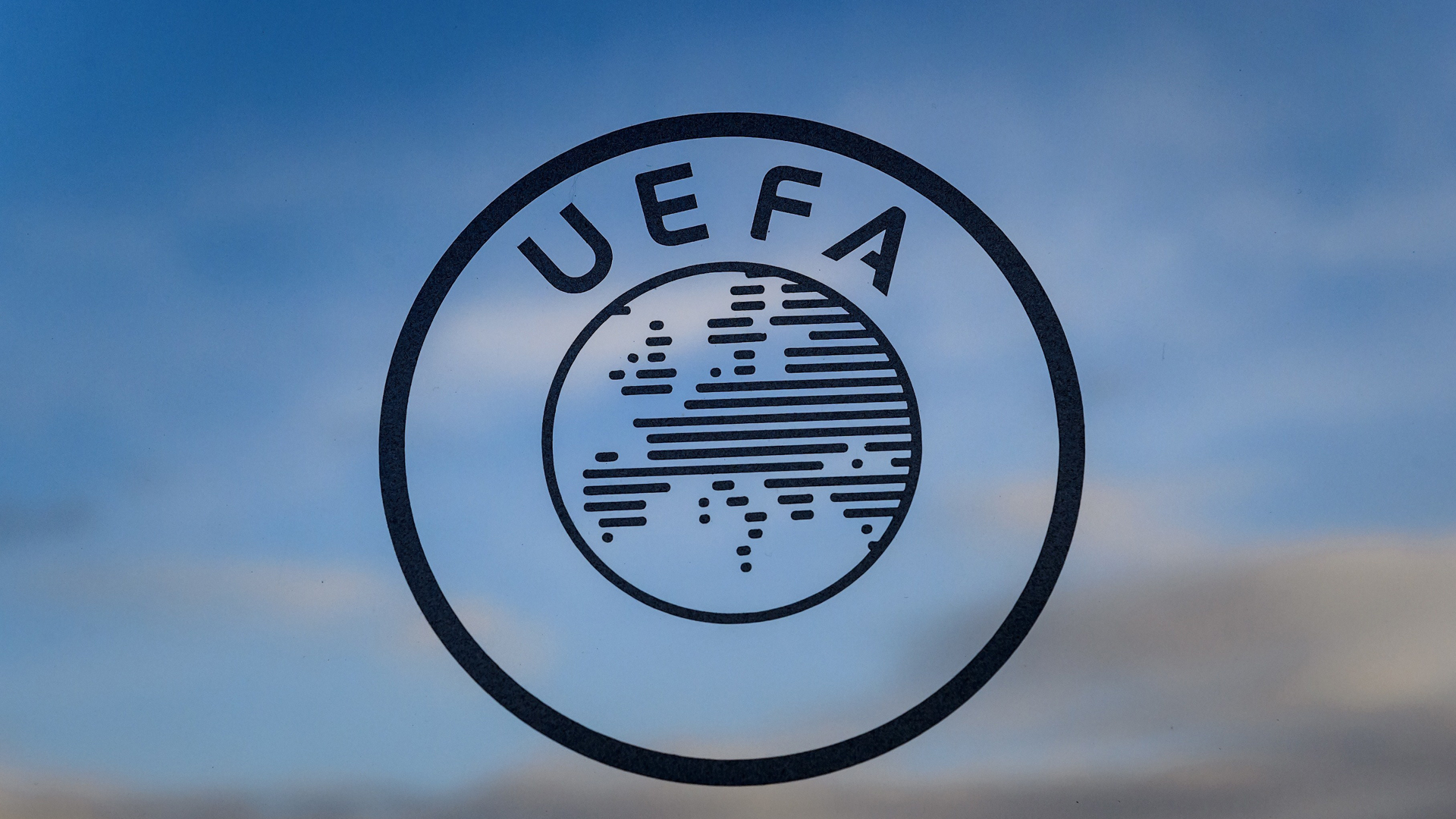 FIFA a anunțat candidații la alegerile pentrupreședinția forului