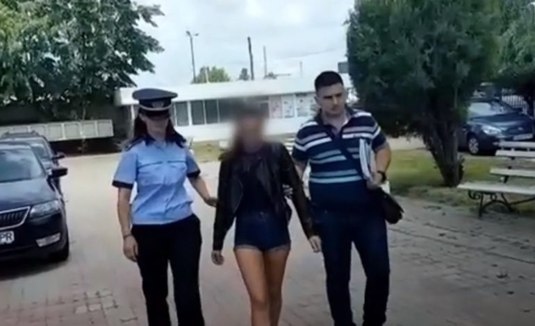 Fiică de primar PSD, prinsă de polițiști în timp ce gonea drogată cu maşina