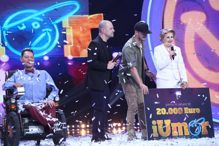 Finală fără precendent la iUmor. Irena Boclincă i-a donat marele premiu lui Vasi Borcan