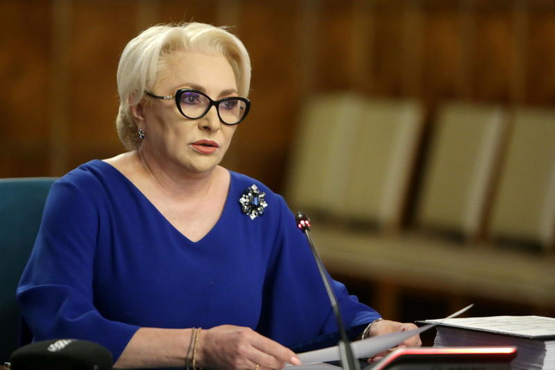 Financial Times: Guvernul României în pragul colapsului