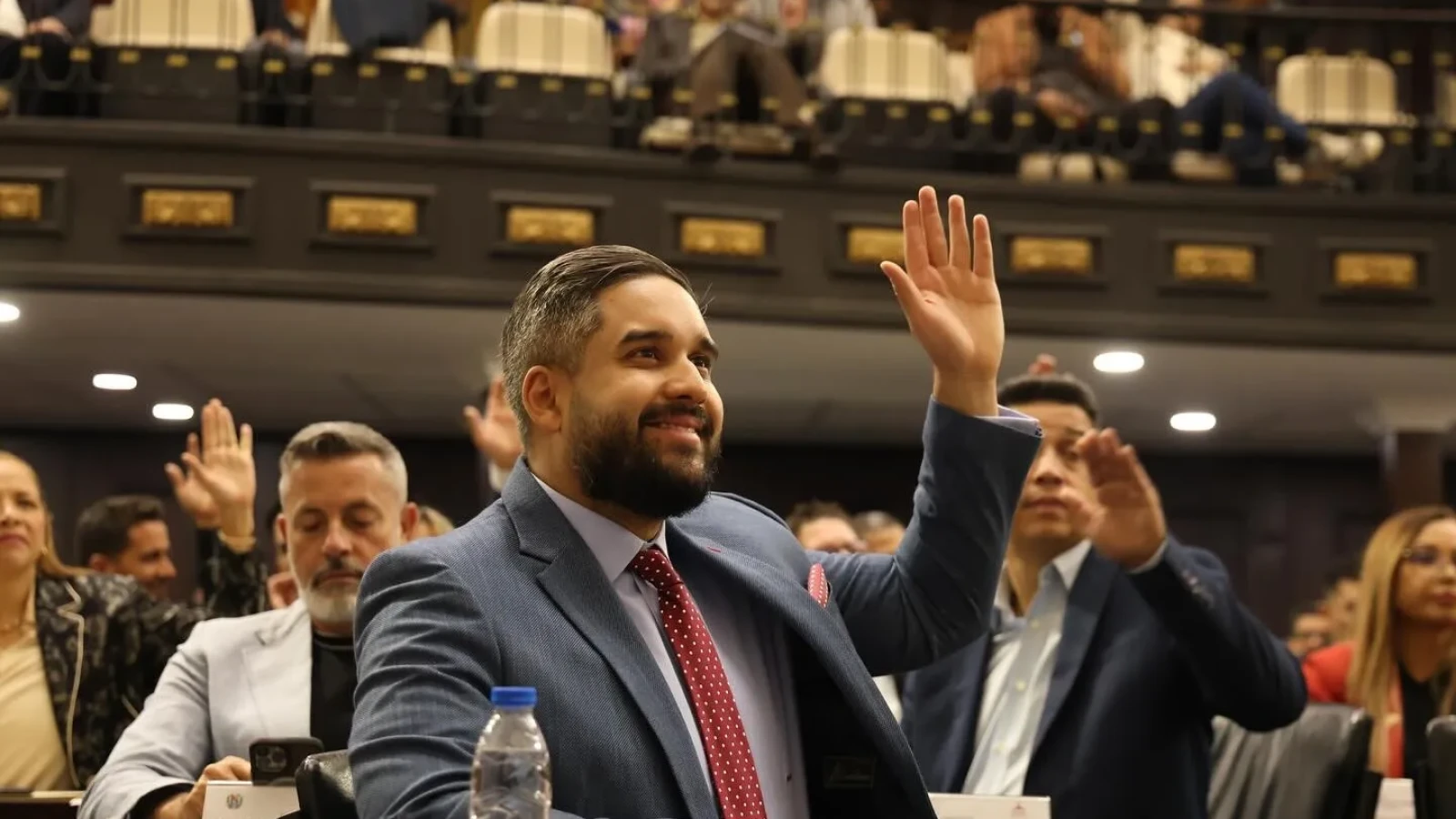 Fiul lui Maduro rupe tăcerea după capturarea tatălui său! Val de amenințări: „Istoria va spune cine au fost trădătorii!