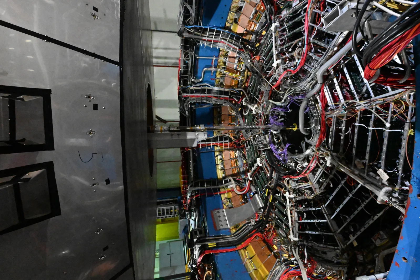 Fizicienii au găsit modul în care materia se naște din „nimic