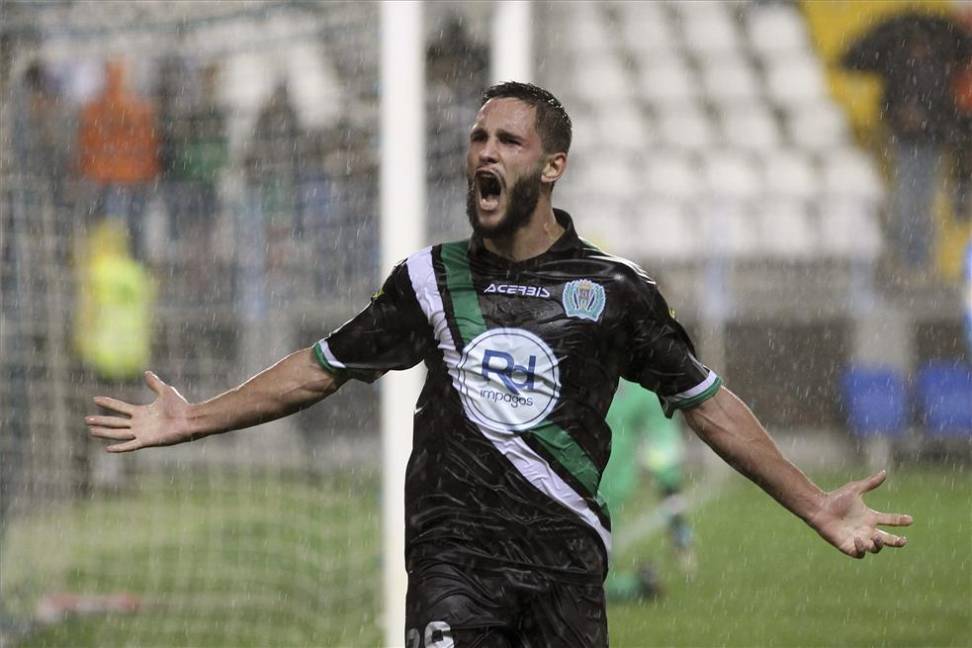 Florin Andone a marcat o dublă pentru Cordoba, care a urcat pe locul secund în liga a 2-a din Spania
