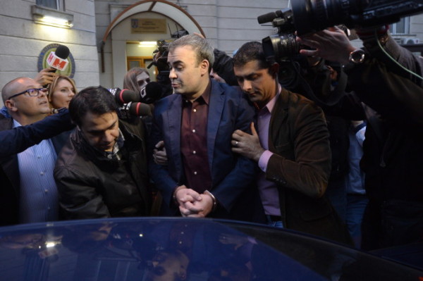 Fost apropiat al lui Darius Vâlcov: Te minte și îți fură basca de pe cap fără să clipească