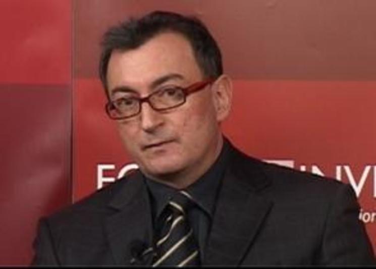 Fostul director al Apa Nova, pus sub control judiciar