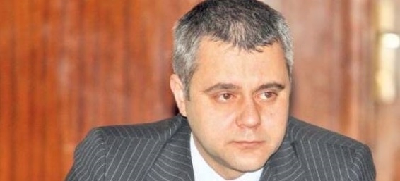Fostul director al RAAPPS susține că i-a dus Crinuței Dumitrean o mapă cu un milion de euro din partea lui Dorin Cocoș