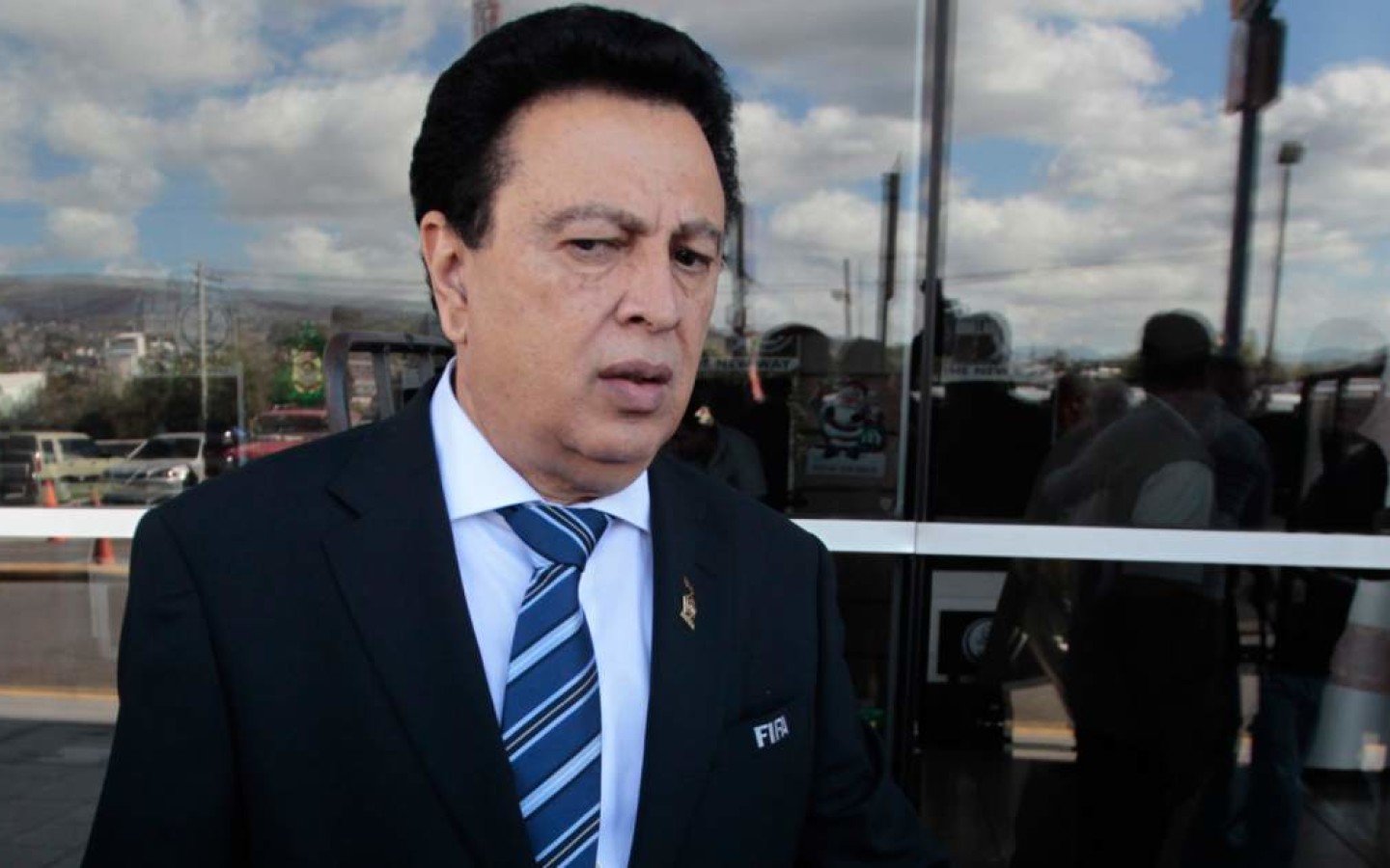 Fostul vicepreședint FIFA Alfredo Hawit a pledat vinovat. Riscă până la 20 de ani de închisoare