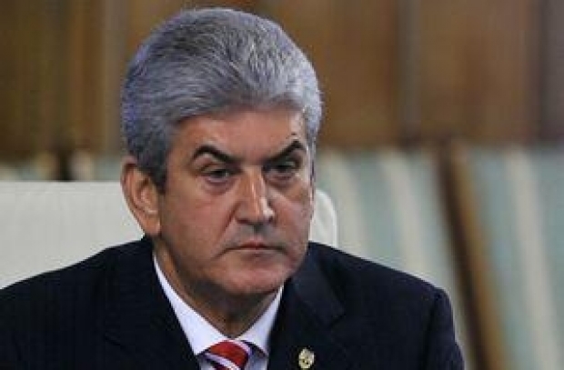 Gabriel Oprea le cere senatorilor să accepte cererea DNA de ridicare a imunităţii