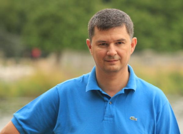 Gabriel Oprea vrea Ministerul Agriculturii pentru Valeriu Steriu
